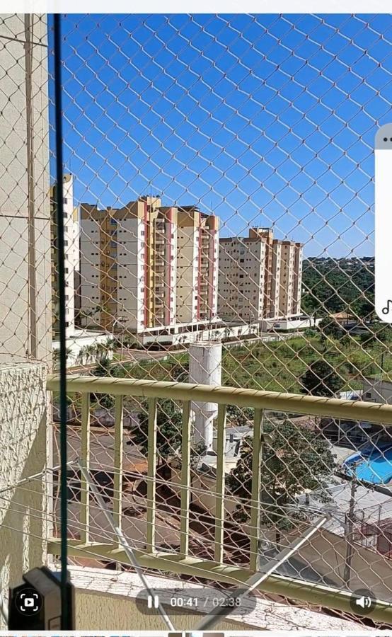 Casa Da Madeira Daire Caldas Novas Dış mekan fotoğraf