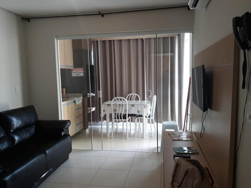 Casa Da Madeira Daire Caldas Novas Dış mekan fotoğraf
